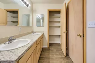 469 Tulipan Way, Talent, OR 97540 - Photo 20