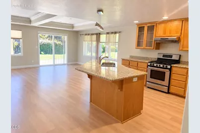 1501 Summitridge Circle, Medford, OR 97504 - Photo 4