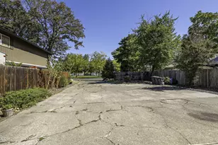 624 Hamilton St, Medford, OR 97501 - Photo 20