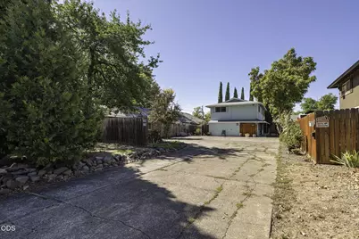624 Hamilton Street, Medford, OR 97501 - Photo 22