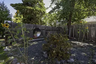 624 Hamilton St, Medford, OR 97501 - Photo 10