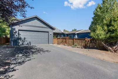 1806 NW Ivy Avenue, Redmond, OR 97756 - Photo 32