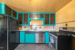 1211 SW Adrian St, Madras, OR 97741 - Photo 4