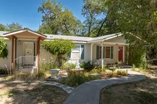 5195 Riverbanks Rd, Grants Pass, OR 97527 - Photo 2