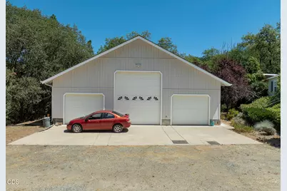 5195 Riverbanks Road, Grants Pass, OR 97527 - Photo 38
