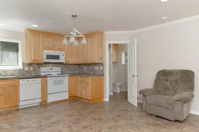 5195 Riverbanks Road, Grants Pass, OR 97527 - Photo 30