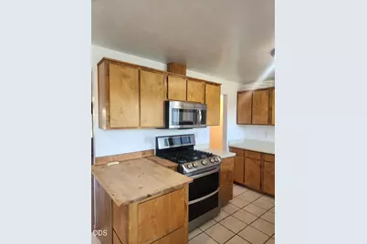 96 W Gregory Road, Central Point, OR 97502 - Photo 12