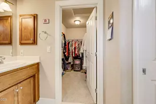 431 Silver Creek Dr, Central Point, OR 97502 - Photo 18