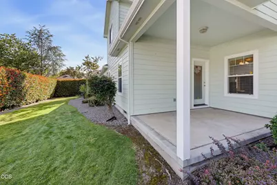 431 Silver Creek Drive, Central Point, OR 97502 - Photo 24