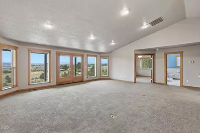 1919 NE Villa Drive, Madras, OR 97741 - Photo 22