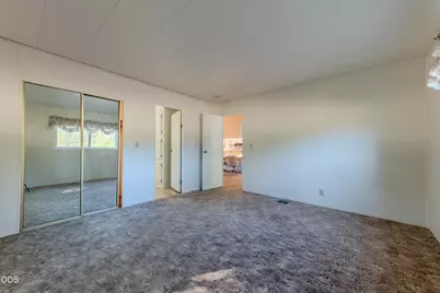 8290 E Evans Creek Road, Rogue River, OR 97537 - Photo 20
