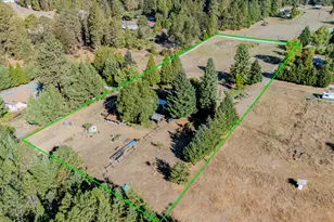 8290 E Evans Creek Rd, Rogue River, OR 97537 - Photo 30