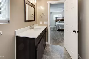 1004 Barlynn St, Medford, OR 97501 - Photo 32