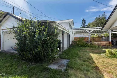 711 SW H Street, Grants Pass, OR 97526 - Photo 30