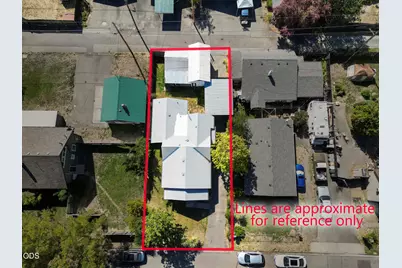 711 SW H Street, Grants Pass, OR 97526 - Photo 40