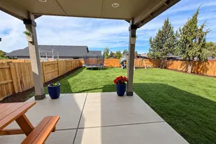1997 NW 8th, Redmond, OR 97756 - Photo 10