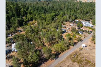 190 Long Acres Road, Grants Pass, OR 97527 - Photo 18