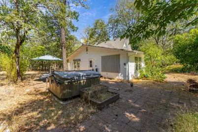 190 Long Acres Road, Grants Pass, OR 97527 - Photo 14