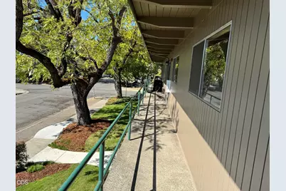 302 SE K Street, Grants Pass, OR 97526 - Photo 10