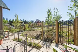 13623 SW Meadow View Dr, Camp Sherman, OR 97730 - Photo 34