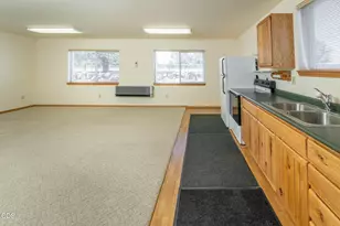 18975 Pinehurst Rd, Bend, OR 97703 - Photo 70