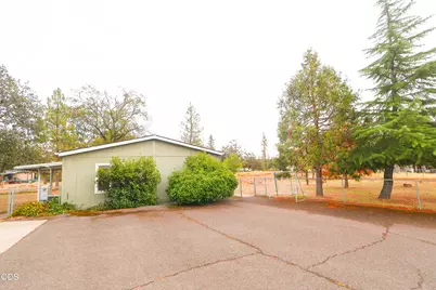 110 Mason Road, Eagle Point, OR 97524 - Photo 20