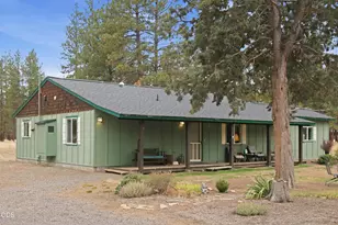 69460 Crooked Horseshoe Rd, Sisters, OR 97759 - Photo 1