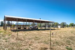 14405 Table Rock Rd, Central Point, OR 97502 - Photo 26