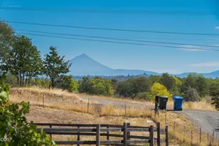 14405 Table Rock Rd, Central Point, OR 97502 - Photo 32