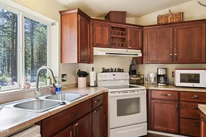16759 Gross Drive, Bend, OR 97707 - Photo 12