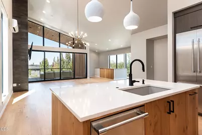 19332 Outrider Loop, Bend, OR 97702 - Photo 4