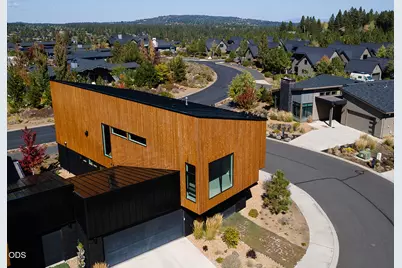 19332 Outrider Loop, Bend, OR 97702 - Photo 36