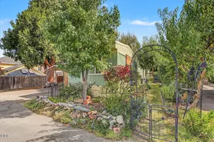 321 Clay St, Ashland, OR 97520 - Photo 32