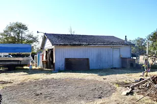 238 Orr Dr, Central Point, OR 97502 - Photo 6