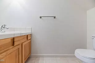 49 California St, Ashland, OR 97520 - Photo 12