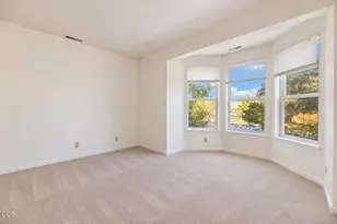 49 California St, Ashland, OR 97520 - Photo 6