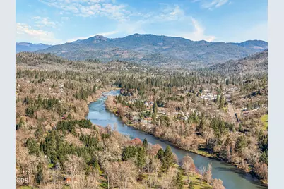 20055 Highway 62 #UNIT 15, Shady Cove, OR 97539 - Photo 42