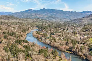 20055 Hwy 62, Shady Cove, OR 97539 - Photo 42