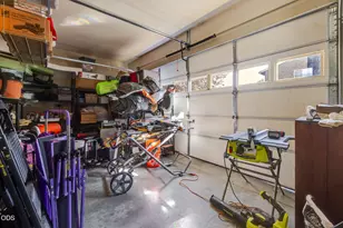 20605 Songbird Ln, Bend, OR 97702 - Photo 48