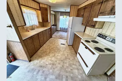 2252 Table Rock Road #SPC 57, Medford, OR 97501 - Photo 4