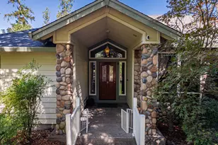 1946 Lampman Rd, Gold Hill, OR 97525 - Photo 2