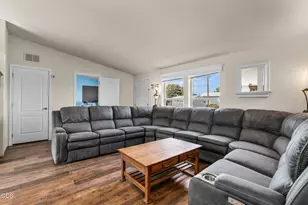 1378 NW Studebaker Dr, Prineville, OR 97754 - Photo 4