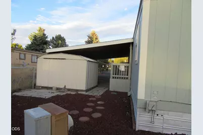 3500 Summers Lane #UNIT 15, Klamath Falls, OR 97603 - Photo 2