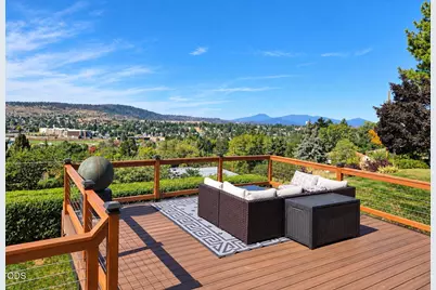 520 Hillside Avenue, Klamath Falls, OR 97601 - Photo 6