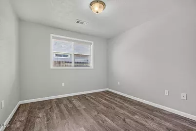 948 Parkdale Avenue, Medford, OR 97501 - Photo 28
