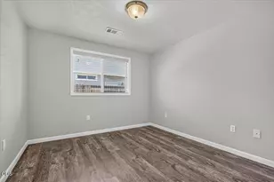 948 Parkdale Ave, Medford, OR 97501 - Photo 28