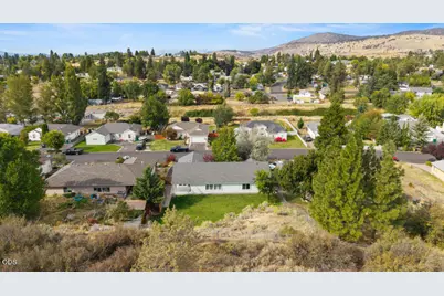 2038 California Avenue, Klamath Falls, OR 97601 - Photo 60
