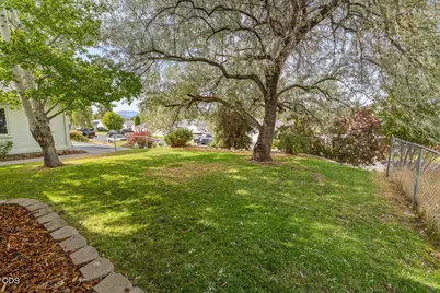 2038 California Avenue, Klamath Falls, OR 97601 - Photo 46
