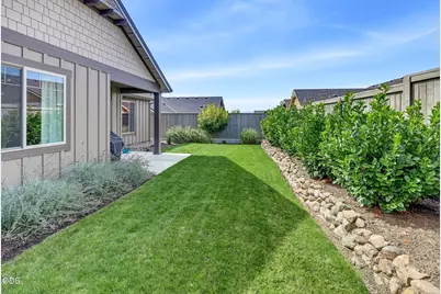 3977 Wyoming Lane, Medford, OR 97504 - Photo 26