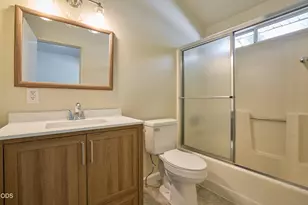 2101 Poplar Dr, Medford, OR 97504 - Photo 26